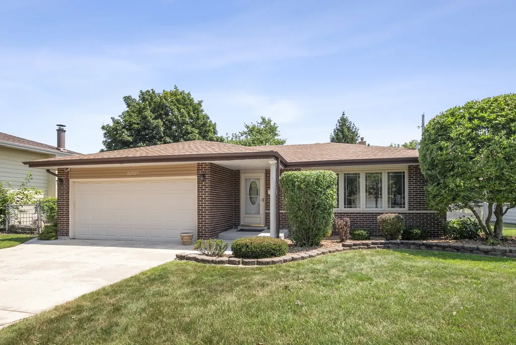 16725 Oleander Avenue Tinley Park IL 60477