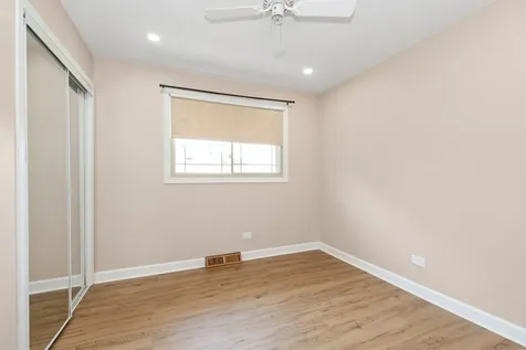 16725 Oleander Avenue Tinley Park IL 60477