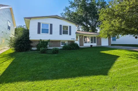 7798 Asbury Circle S Hanover Park IL 60133