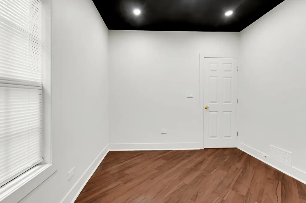 540 West 111th Street Chicago IL 60628