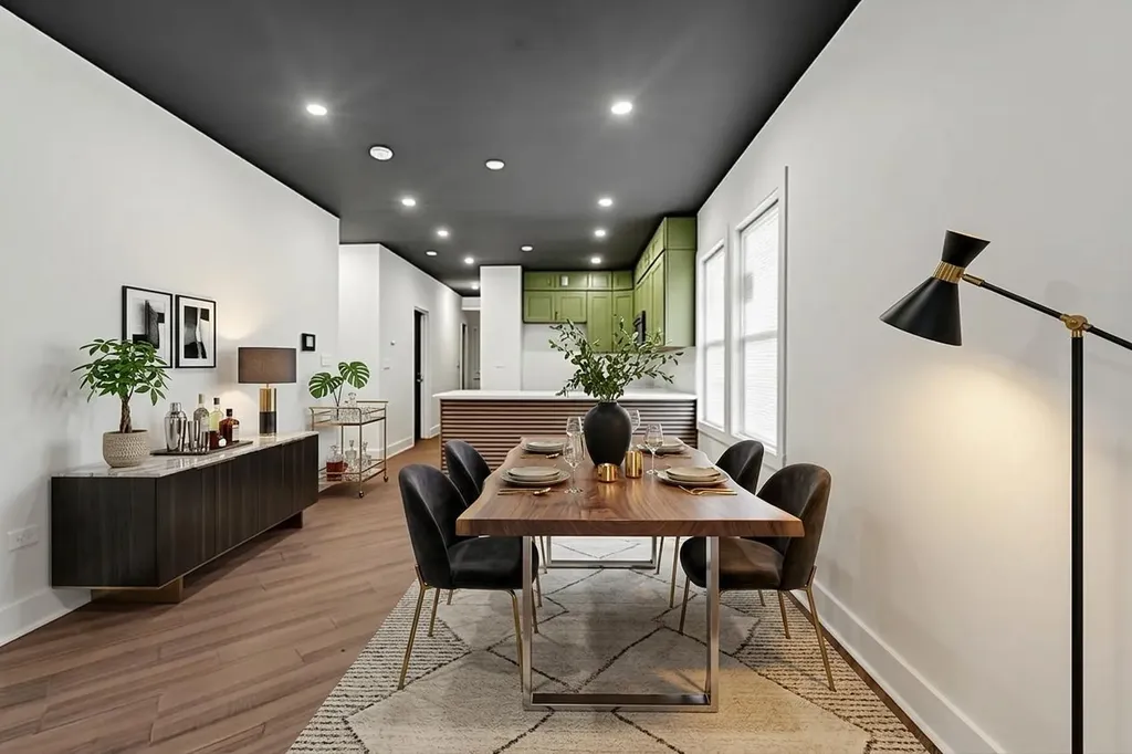 540 West 111th Street Chicago IL 60628