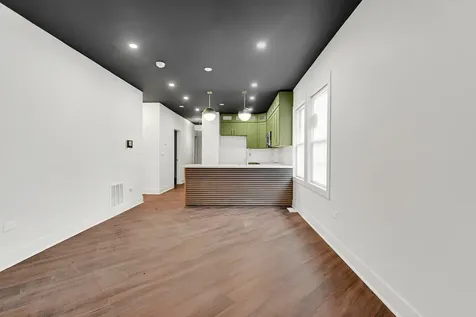 540 West 111th Street Chicago IL 60628