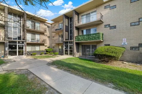 3145 Bernice Road Lansing IL 60438