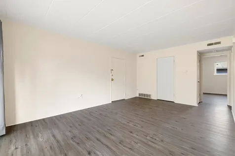 3145 Bernice Road Lansing IL 60438