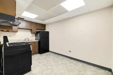 3145 Bernice Road Lansing IL 60438