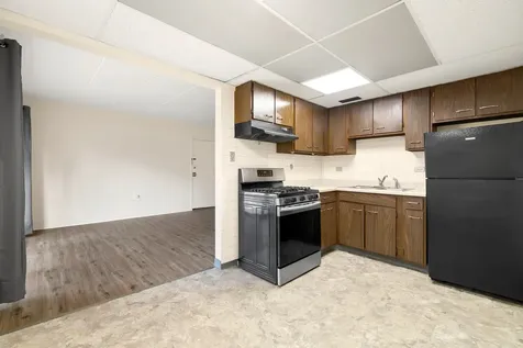 3145 Bernice Road Lansing IL 60438