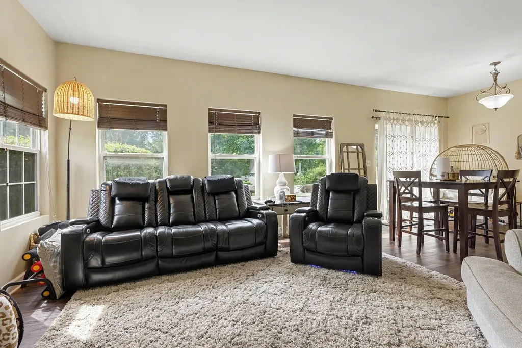 2404 Cactus Court Plainfield IL 60586