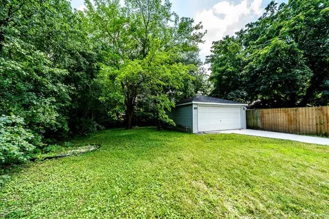 17555 Howe Avenue Homewood IL 60430