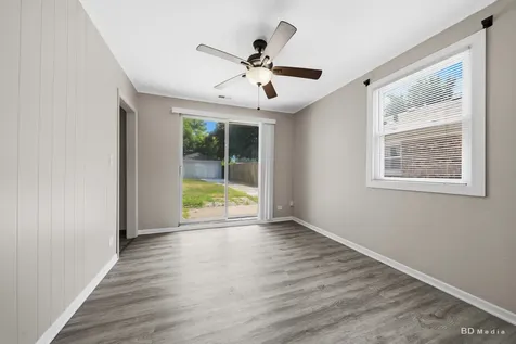 17555 Howe Avenue Homewood IL 60430