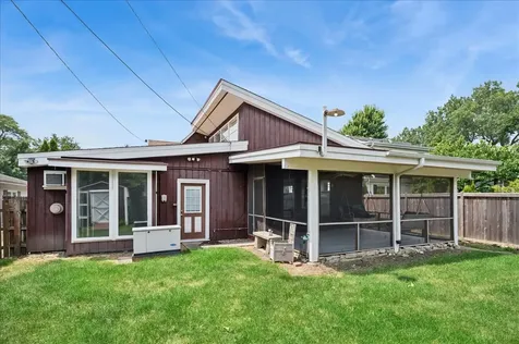 257 Latrobe Avenue Northfield IL 60093