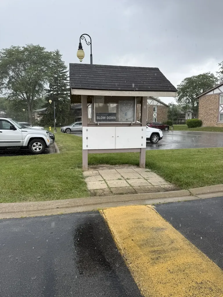 9S070 Frontage Road Willowbrook IL 60527