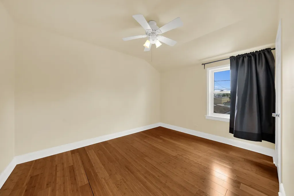 7221 West Summerdale Avenue Chicago IL 60656