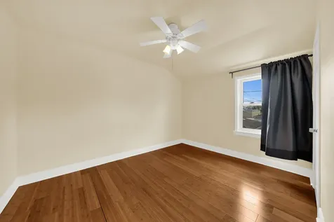 7221 West Summerdale Avenue Chicago IL 60656