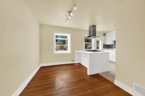7221 West Summerdale Avenue Chicago IL 60656