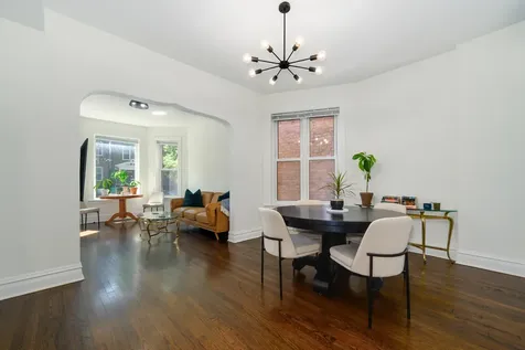 2703 North Sacramento Avenue Chicago IL 60647