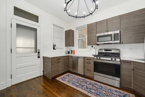 2703 North Sacramento Avenue Chicago IL 60647