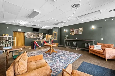 1520 6TH Avenue Moline IL 61265