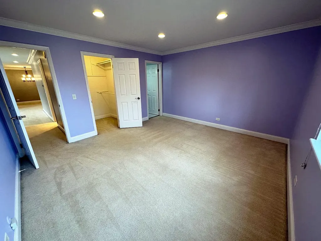 351 Newgate Court Schaumburg IL 60193