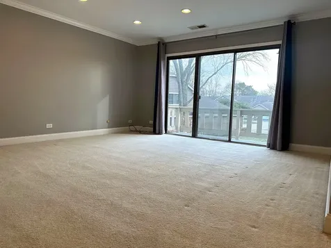 351 Newgate Court Schaumburg IL 60193