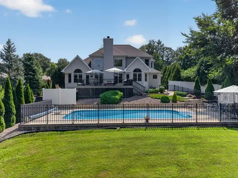 2841 Emerald Drive Ottawa IL 61350