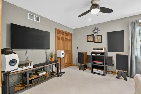 2841 Emerald Drive Ottawa IL 61350