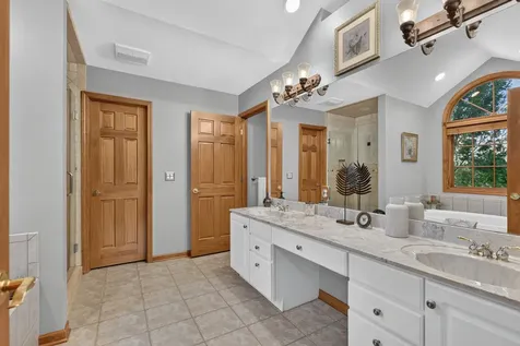 2841 Emerald Drive Ottawa IL 61350
