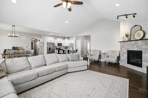 2254 Trappers Lane Bourbonnais IL 60914