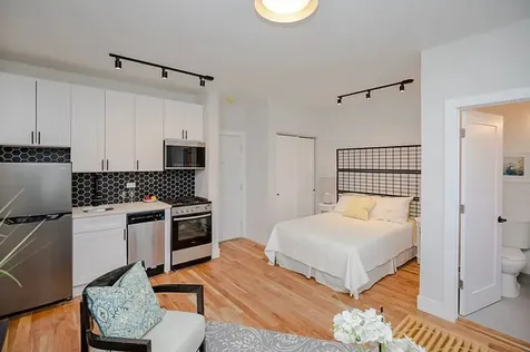 4236 North Kenmore Avenue Chicago IL 60613
