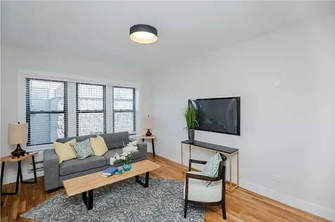 4236 North Kenmore Avenue Chicago IL 60613