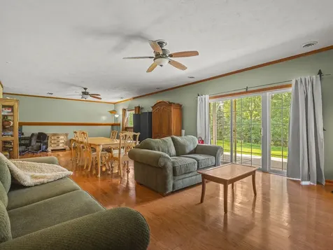 1393 Chadbourne Drive Davis IL 61019