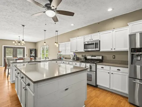 1393 Chadbourne Drive Davis IL 61019