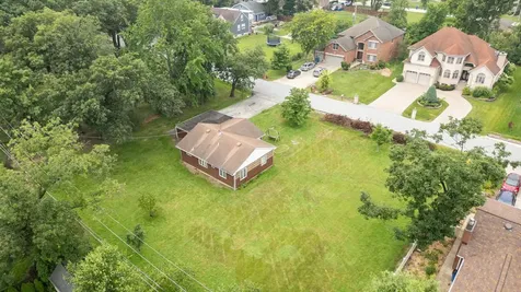 9937 South 86th Court Palos Hills IL 60465
