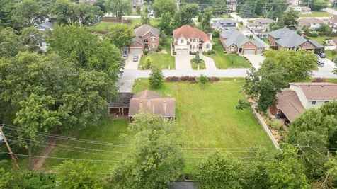 9937 South 86th Court Palos Hills IL 60465
