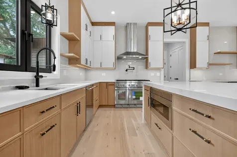 1841 Western Avenue Northbrook IL 60062