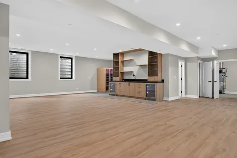 1841 Western Avenue Northbrook IL 60062
