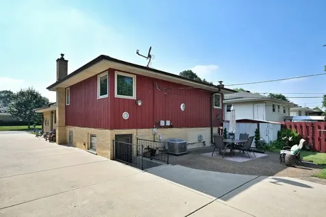 1031 South Belmont Avenue Arlington Heights IL 60005