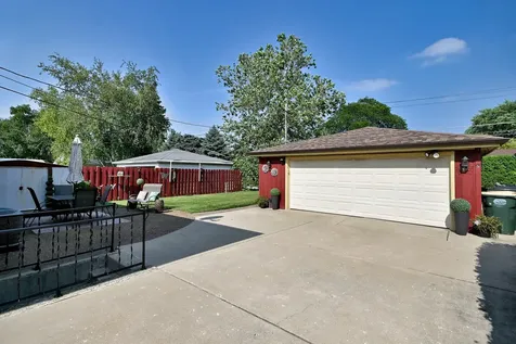 1031 South Belmont Avenue Arlington Heights IL 60005