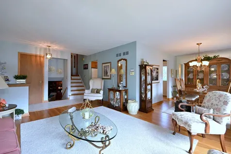 1031 South Belmont Avenue Arlington Heights IL 60005