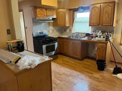 12559 South Michigan Avenue Chicago IL 60628