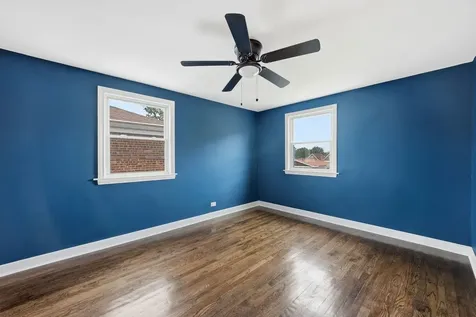 10619 South Avenue C Chicago IL 60617
