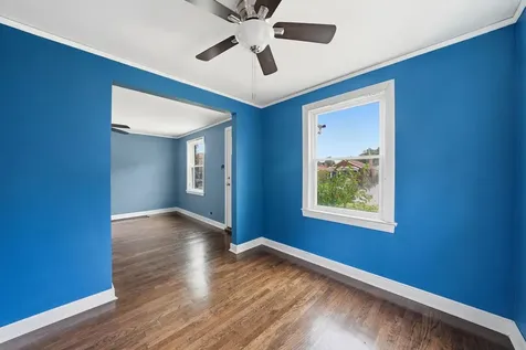 10619 South Avenue C Chicago IL 60617