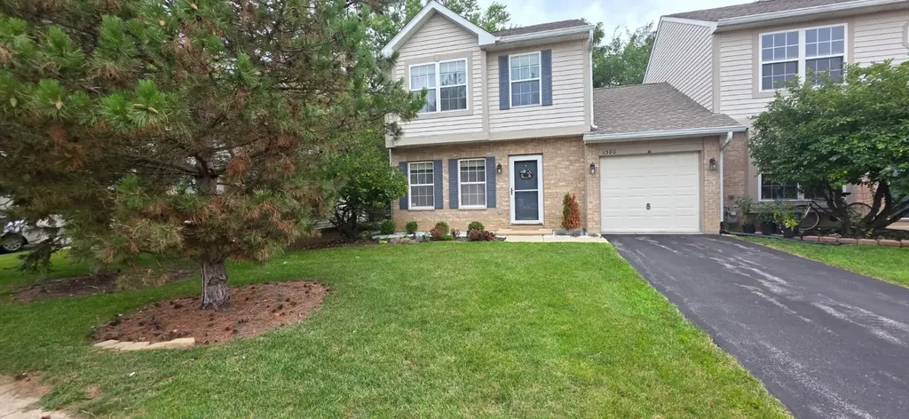 1380 West Split Oak Circle Round Lake Beach IL 60073