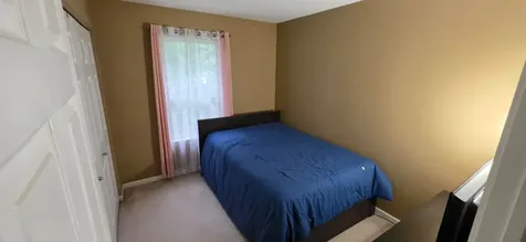 1380 West Split Oak Circle Round Lake Beach IL 60073