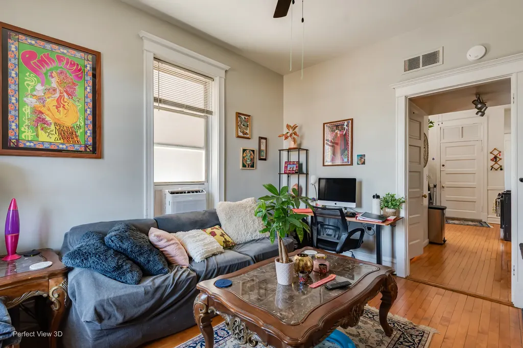 2475 North Clybourn Avenue Chicago IL 60614