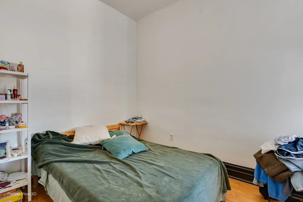 2475 North Clybourn Avenue Chicago IL 60614