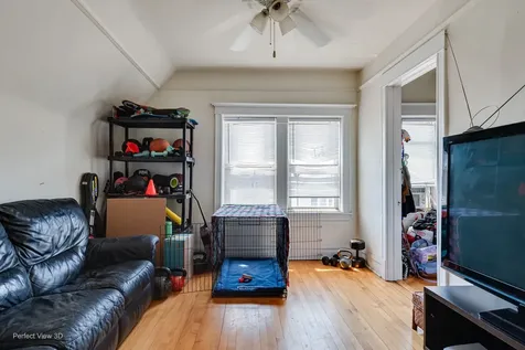2475 North Clybourn Avenue Chicago IL 60614