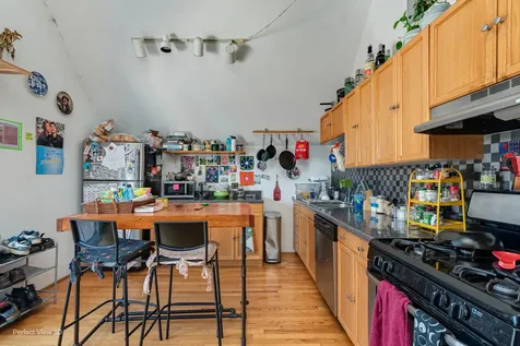2475 North Clybourn Avenue Chicago IL 60614
