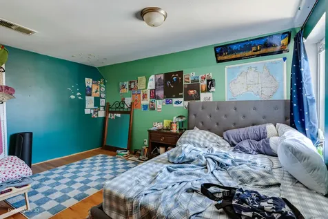 2475 North Clybourn Avenue Chicago IL 60614