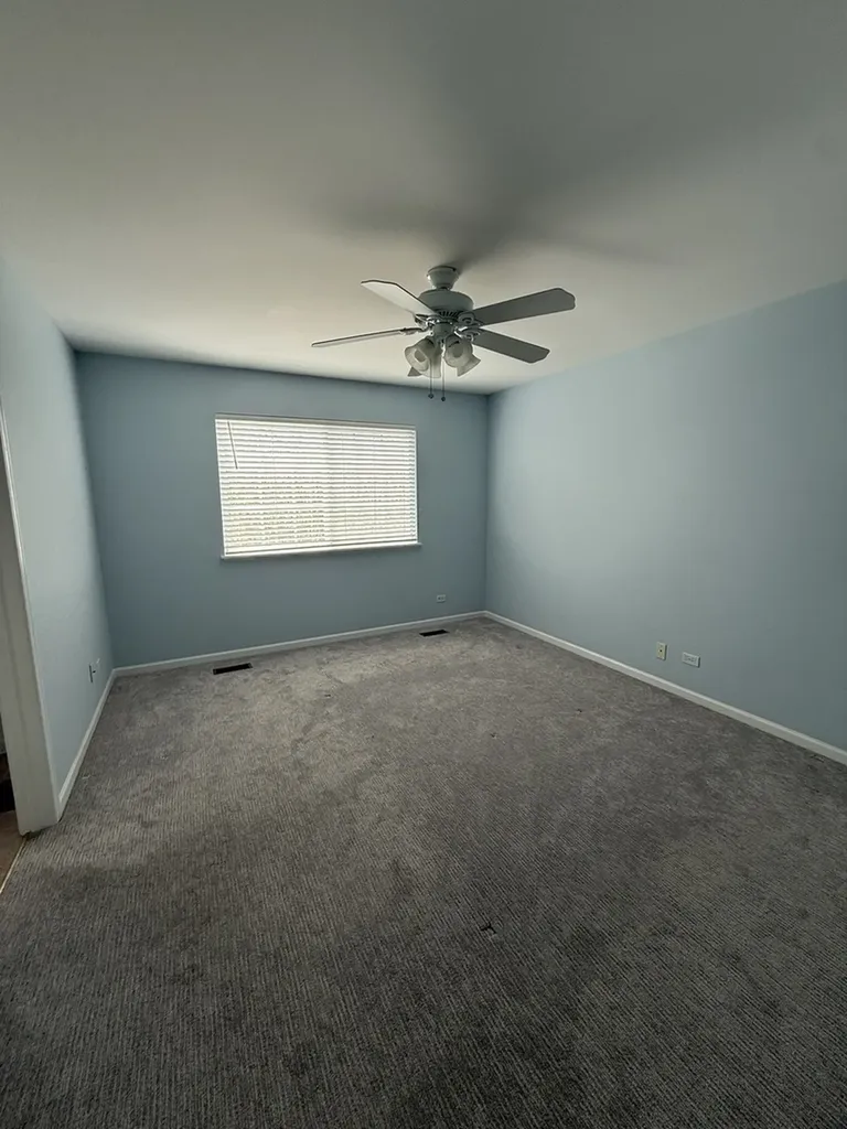 2250 Stoughton Drive Aurora IL 60502