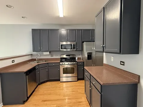 2250 Stoughton Drive Aurora IL 60502